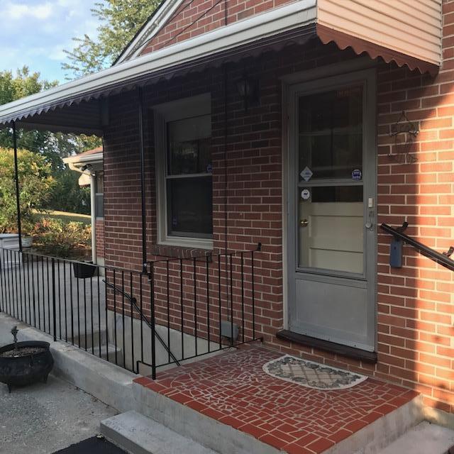 318 Frontier Road Northeast Roanoke, VA 24012 - Photo 15 of 96 15