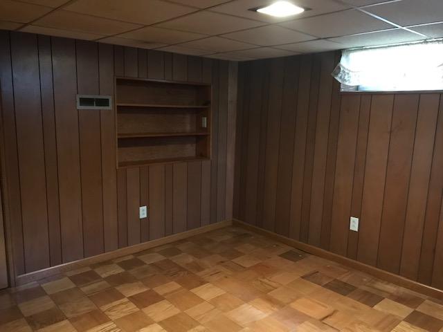 318 Frontier Road Northeast Roanoke, VA 24012 - Photo 32 of 96 32