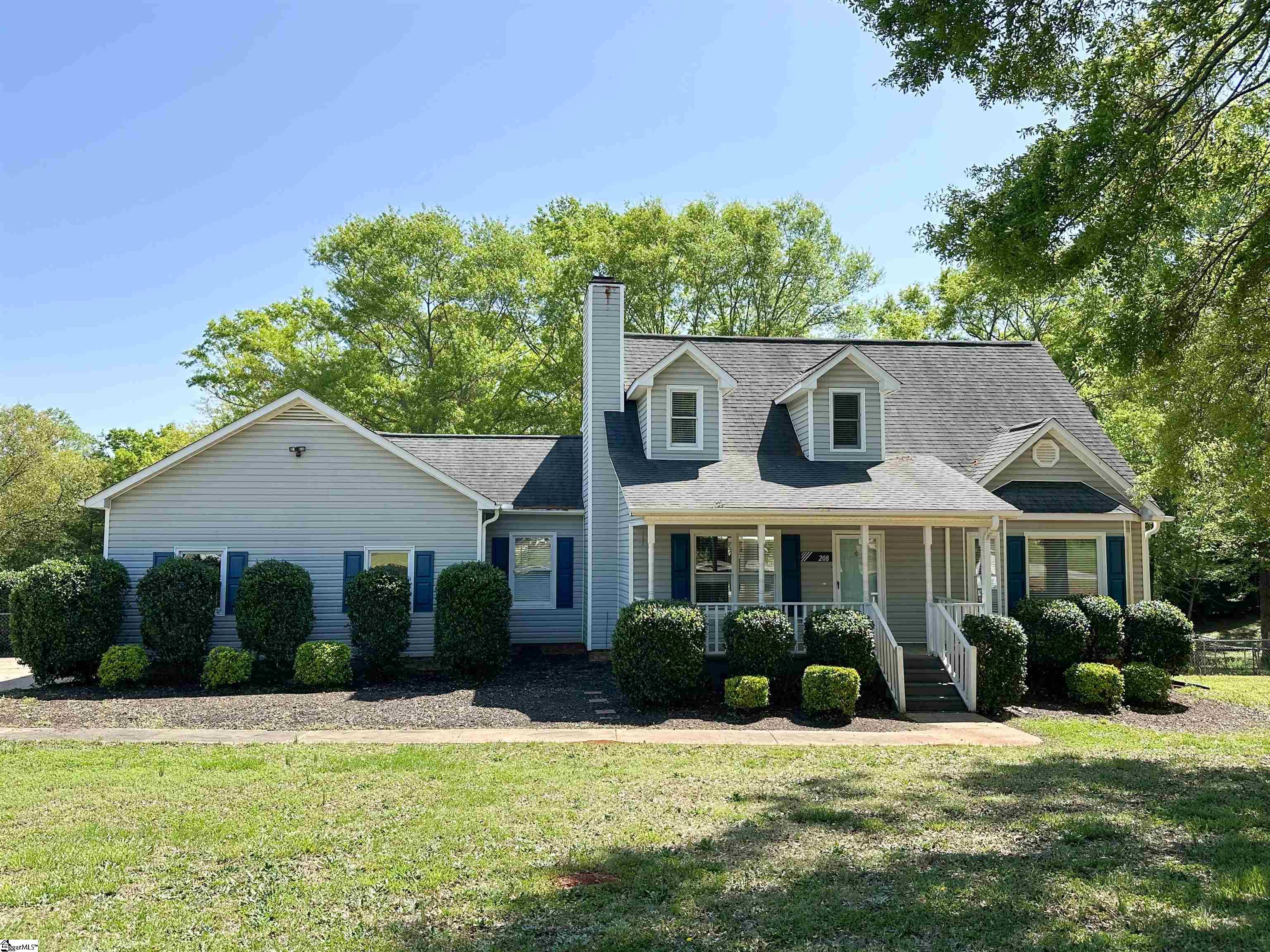 208 Boydton Road Boiling Springs, SC 29316 - Photo 1 of 23