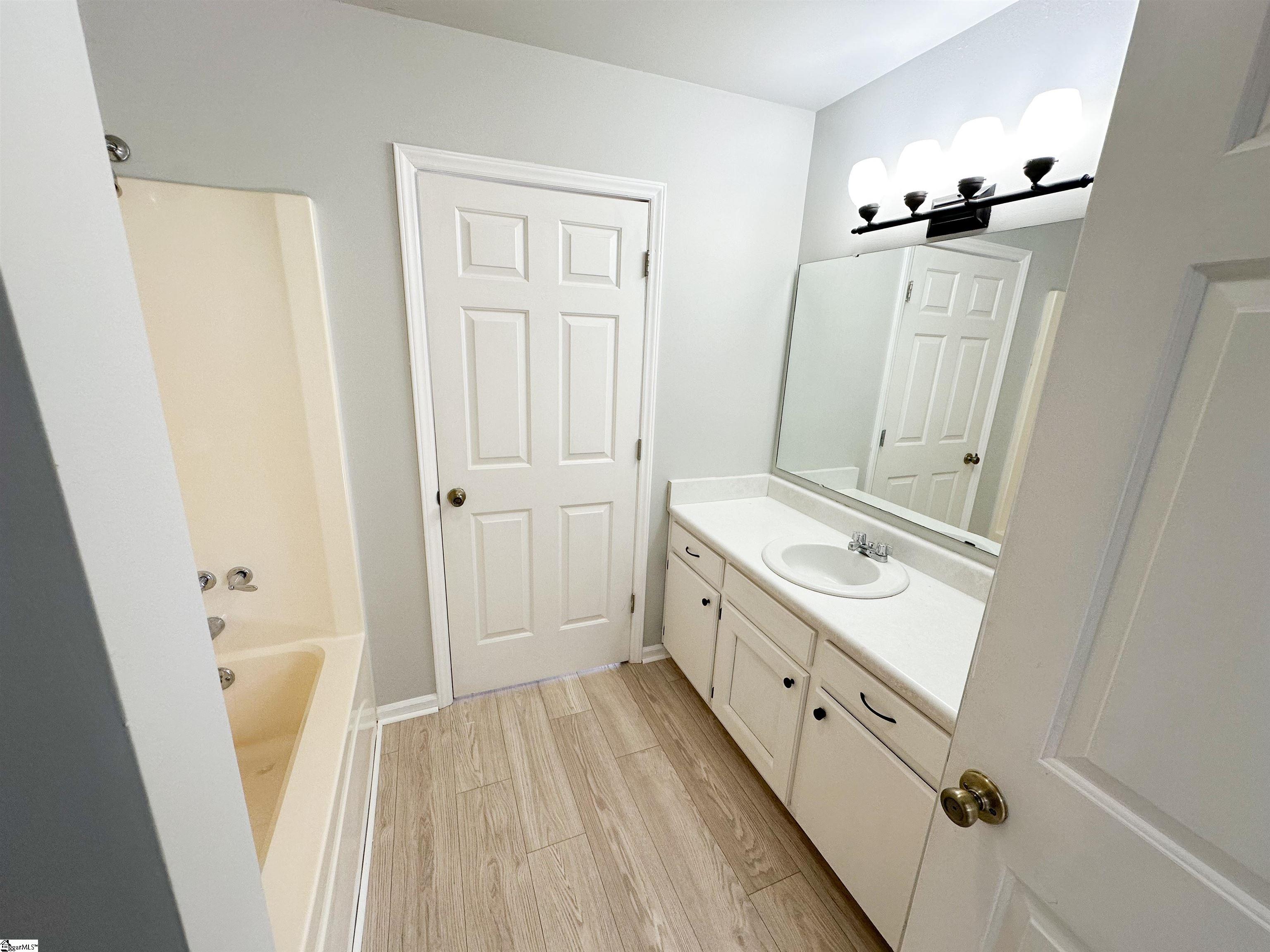 208 Boydton Road Boiling Springs, SC 29316 - Photo 16 of 23