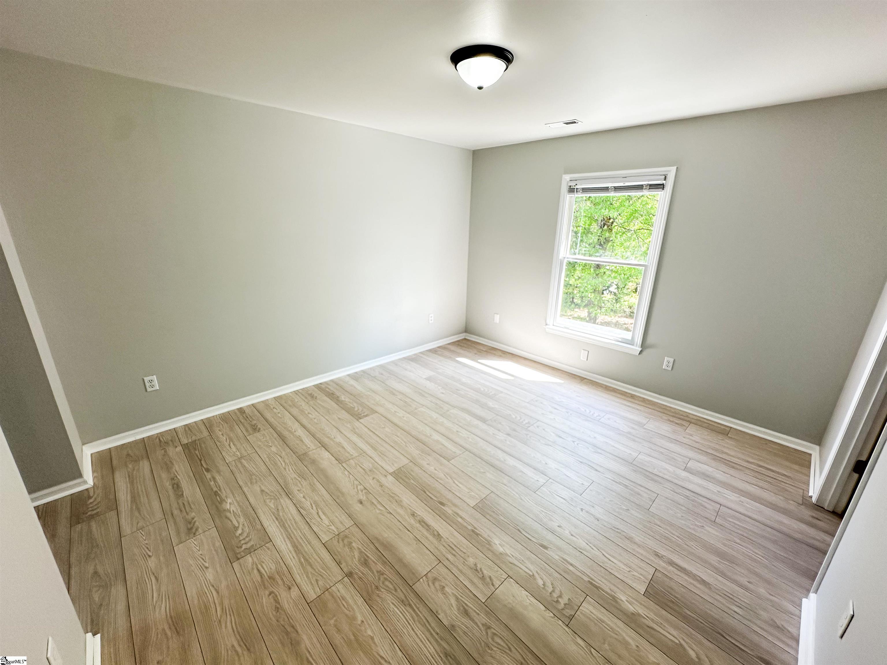 208 Boydton Road Boiling Springs, SC 29316 - Photo 18 of 23