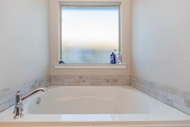 $289,900 | 7814 Arlo Drive, Amarillo, TX 79119