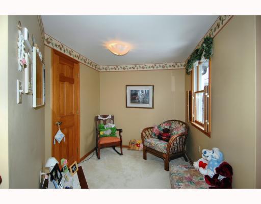 102 Oakhurst Road Pittsburgh, PA 15215 - Photo 7 of 16 Master Bedroom. Sitting area off of the master bedroom offers great flexibility. Perfect for a nursery, or relaxing with a good book.