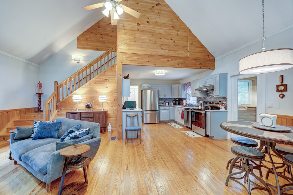 154 Rhapsody Circle Ellijay, GA 30540 - Photo 13 of 64 Gallery Image 13
