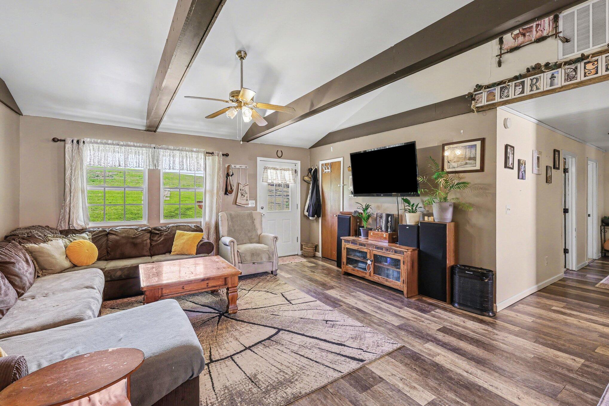 920 Menefee Road Crittenden, KY 41030 - Photo 9 of 22 Gallery Image 9