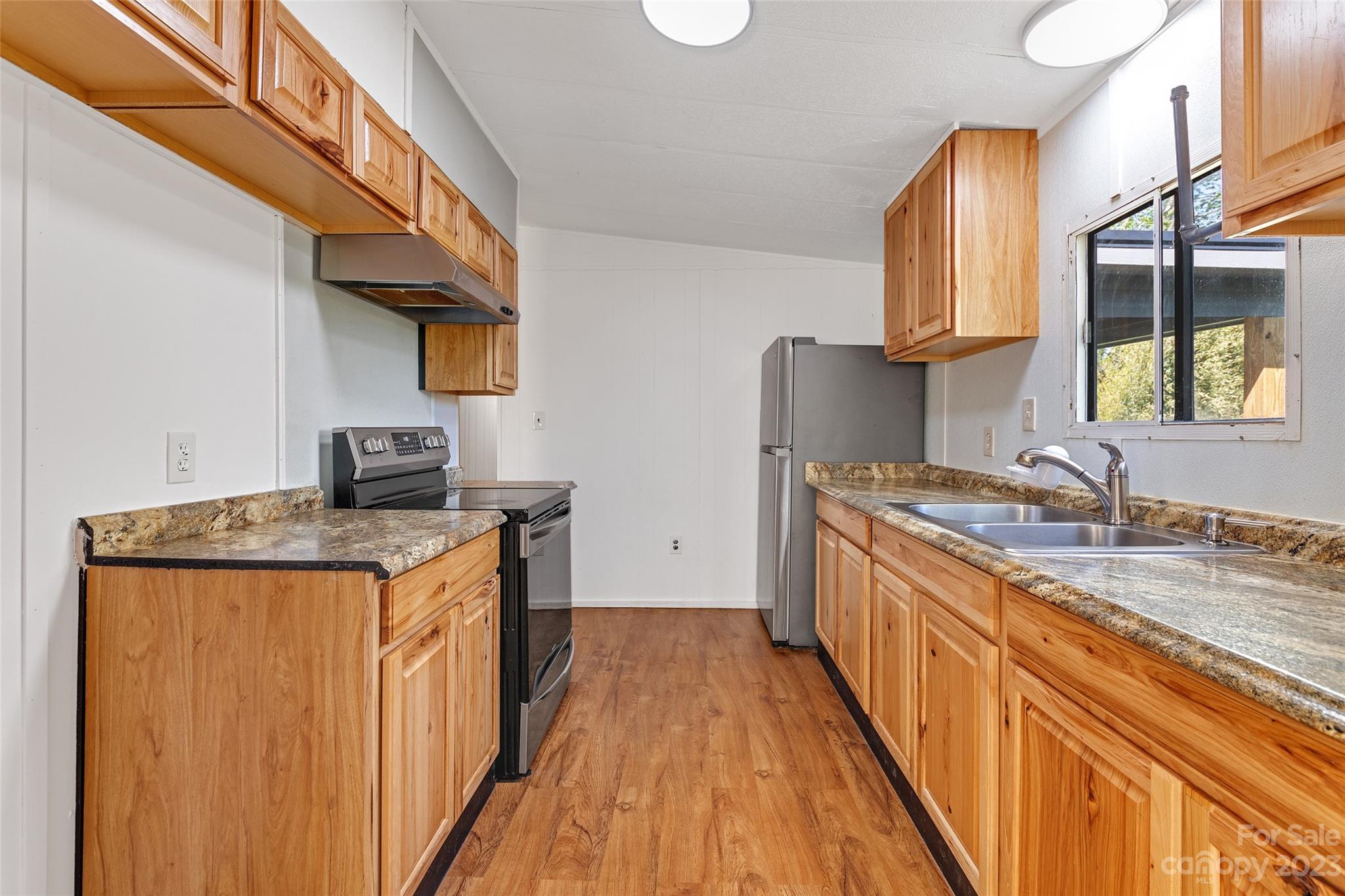 79 Church Road Fairview, NC 28730 - Photo 10 of 20 Gallery Image 10