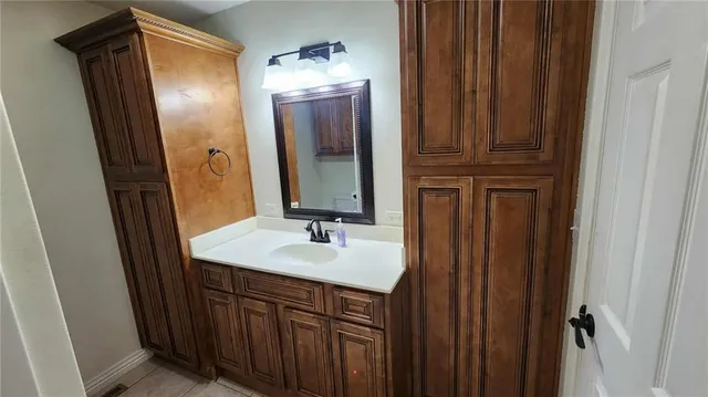 $195,000 | 110 Williams Street, Girard, KS 66743