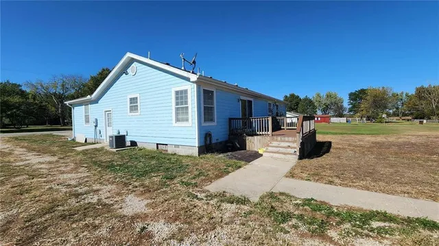 $195,000 | 110 Williams Street, Girard, KS 66743