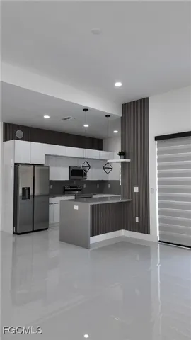 $2,500 | 1414 Jefferson Avenue, Lehigh Acres, FL 33972