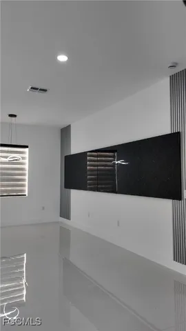 $2,500 | 1414 Jefferson Avenue, Lehigh Acres, FL 33972