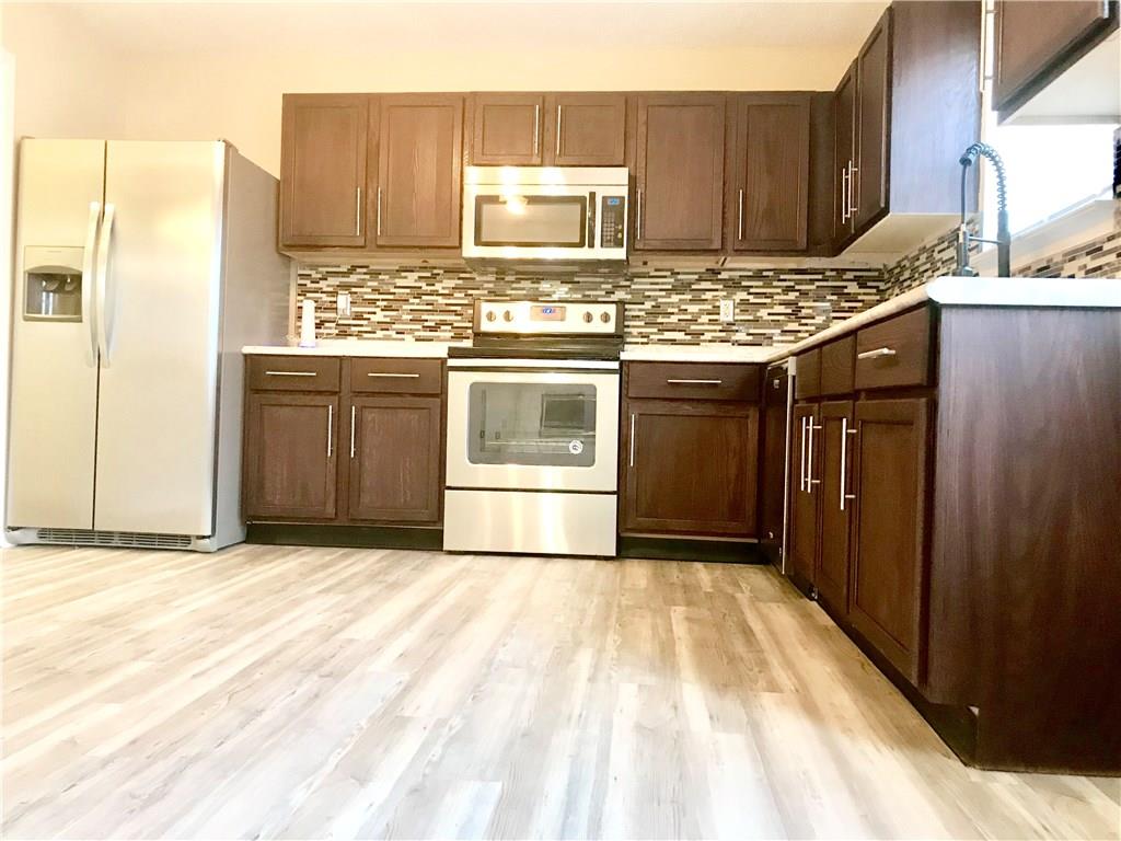 6940 Merritt Ridge Way Avon, IN 46123 - Photo 11 of 47