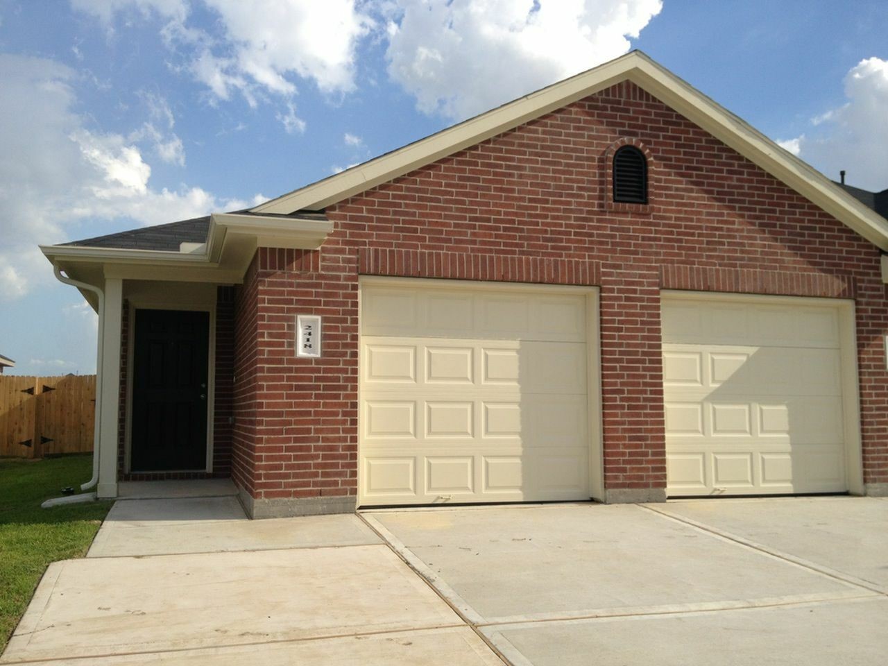 2418 High Island Way, Unit A Houston, TX 77073 - Photo 1 of 14