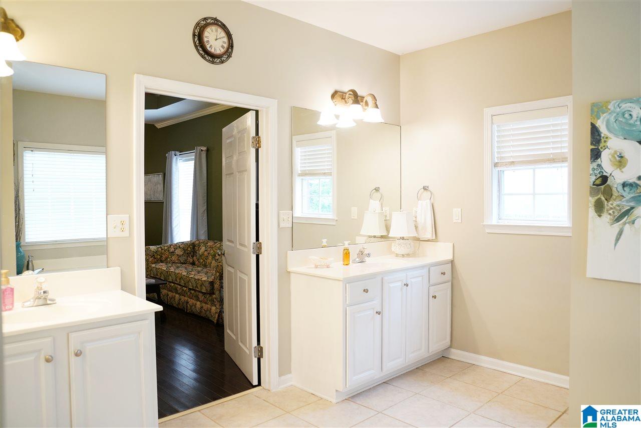 155 Windstone Parkway Chelsea, AL 35043 - Photo 17 of 48