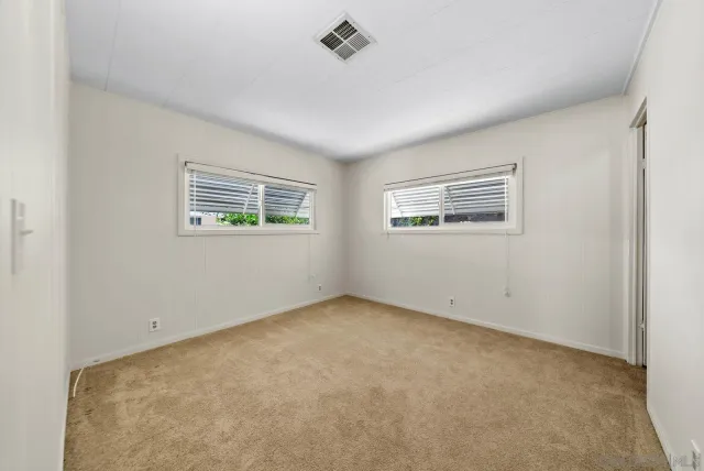 a close view of sink and tap