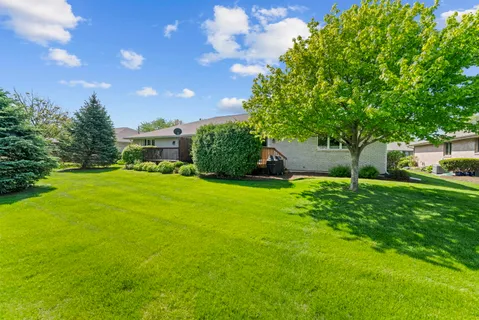 $285,000 | 7148 Weathered Oak Lane, Unit 47A, Rockford, IL 61107