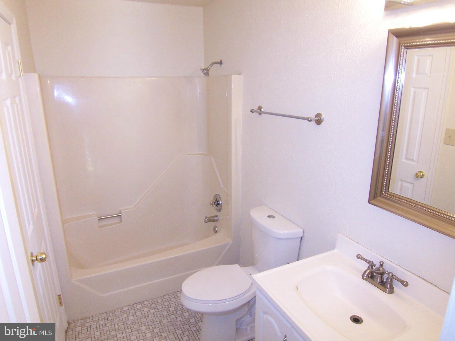 201 Farm Road Aberdeen, MD 21001 - Photo 12 of 17 Bath