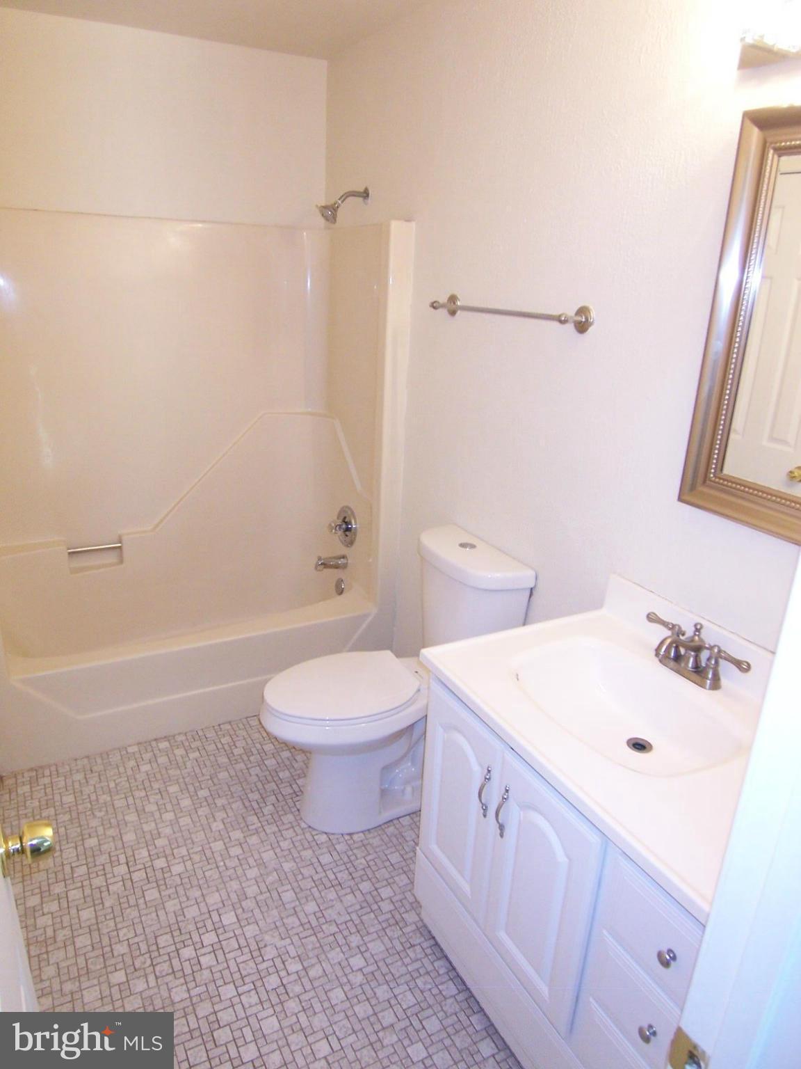 201 Farm Road Aberdeen, MD 21001 - Photo 13 of 17 Bath