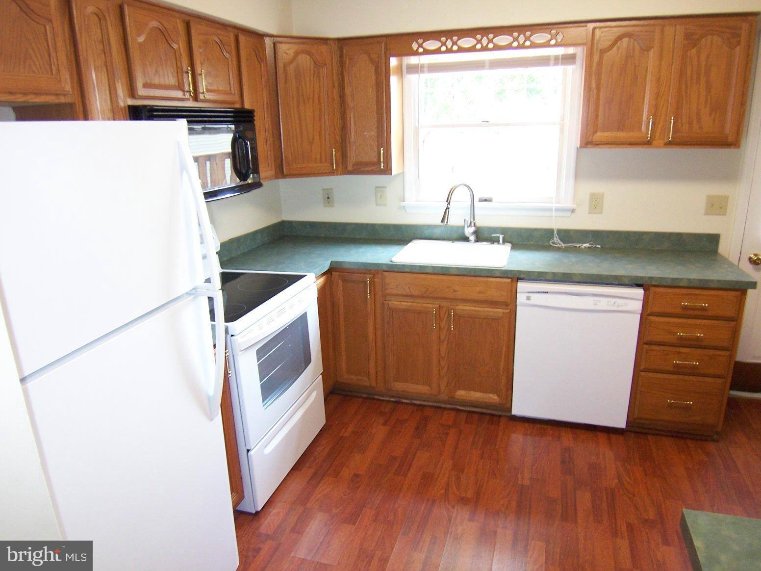 201 Farm Road Aberdeen, MD 21001 - Photo 3 of 17 Kitchen