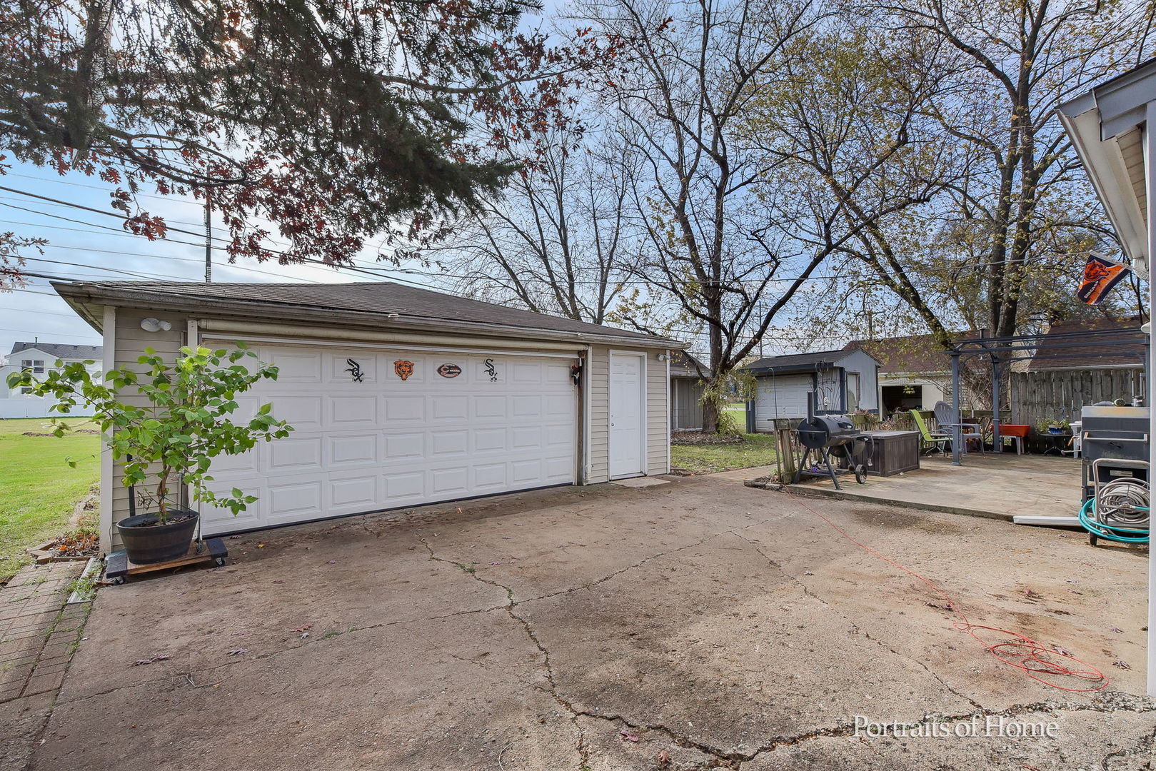 78 Saugatuck Road Montgomery, IL 60538 - Photo 4 of 21 a view of a house with a outdoor space