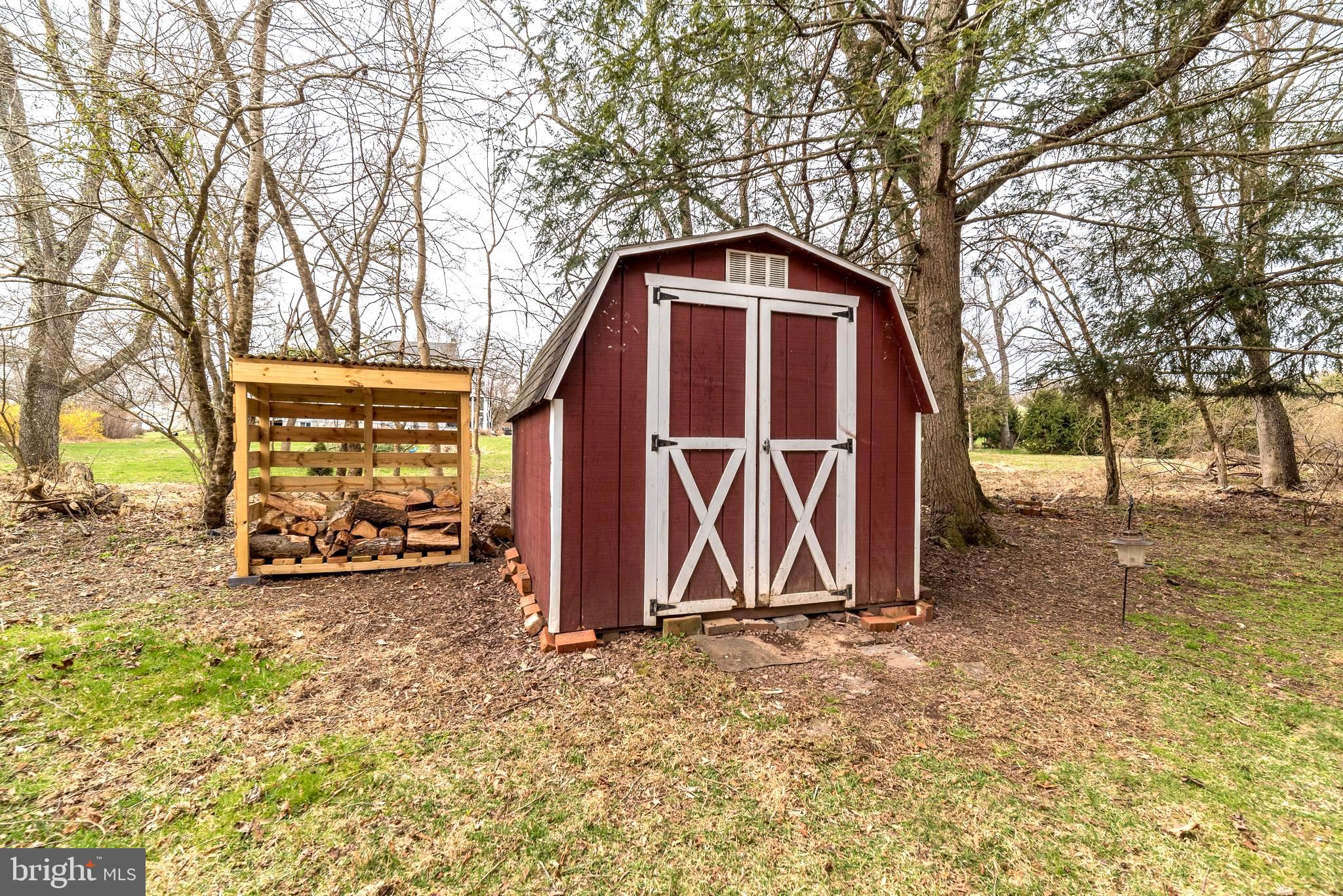 114 Headquarters Road Erwinna, PA 18920 - Photo 38 of 39 Wood bin and storage shed