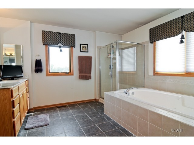 790 Anderson Road New Lenox, IL 60451 - Photo 12 of 16