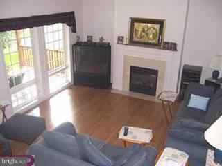 86 Aqueduct Road Washington Crossing, PA 18977 - Photo 3 of 6 Gallery Image 3