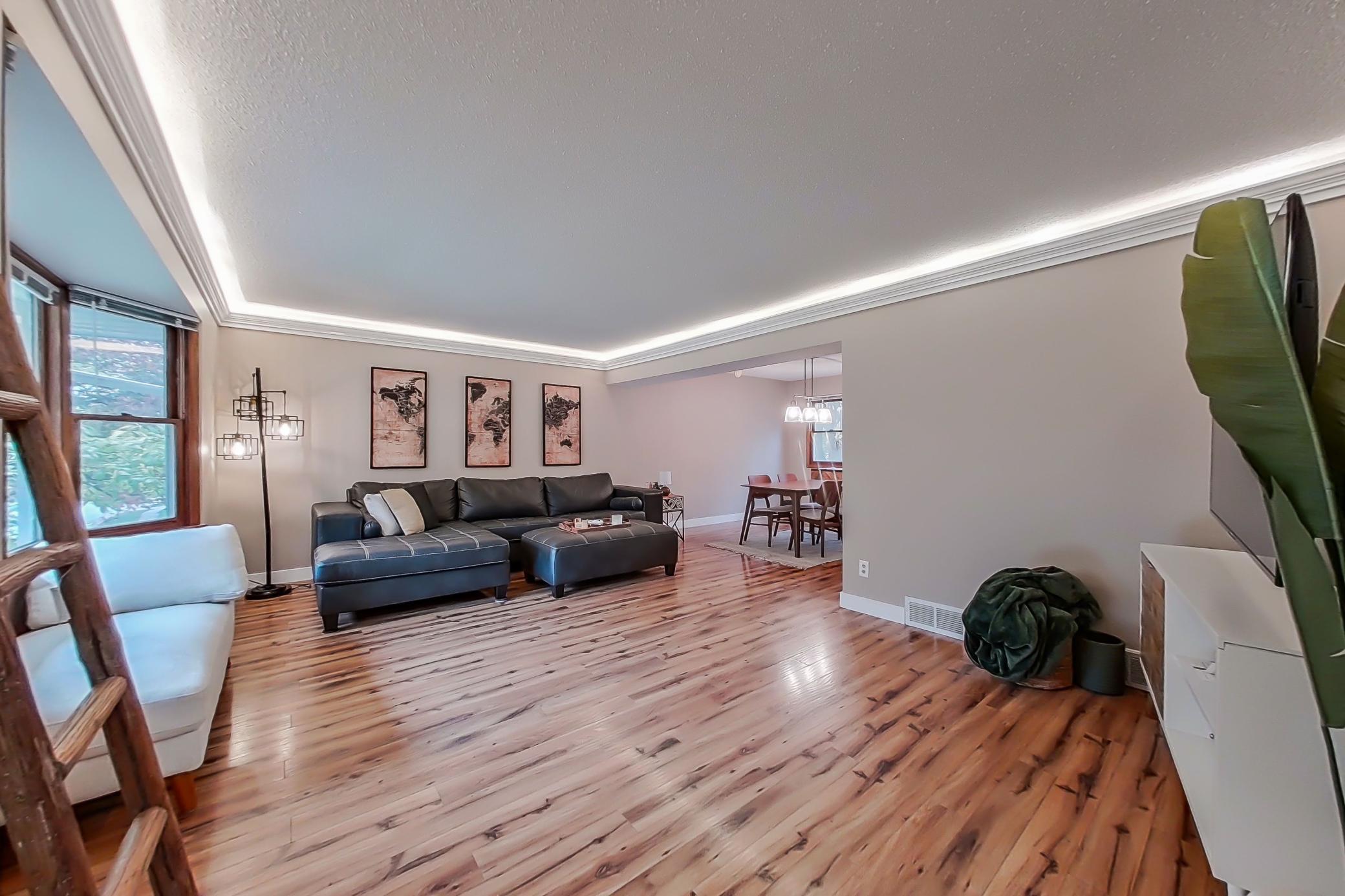 2136 Valkyrie Drive Northwest Rochester, MN 55901 - Photo 6 of 43 Gallery Image 6
