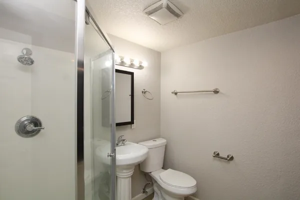 $799 | 1119 North 35th Street, Unit 6, Phoenix, AZ 85008