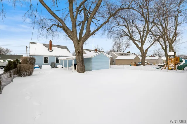 $194,900 | 1257 Brighton Road, Tonawanda, NY 14150