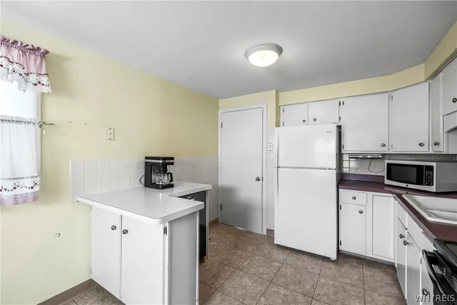 $194,900 | 1257 Brighton Road, Tonawanda, NY 14150