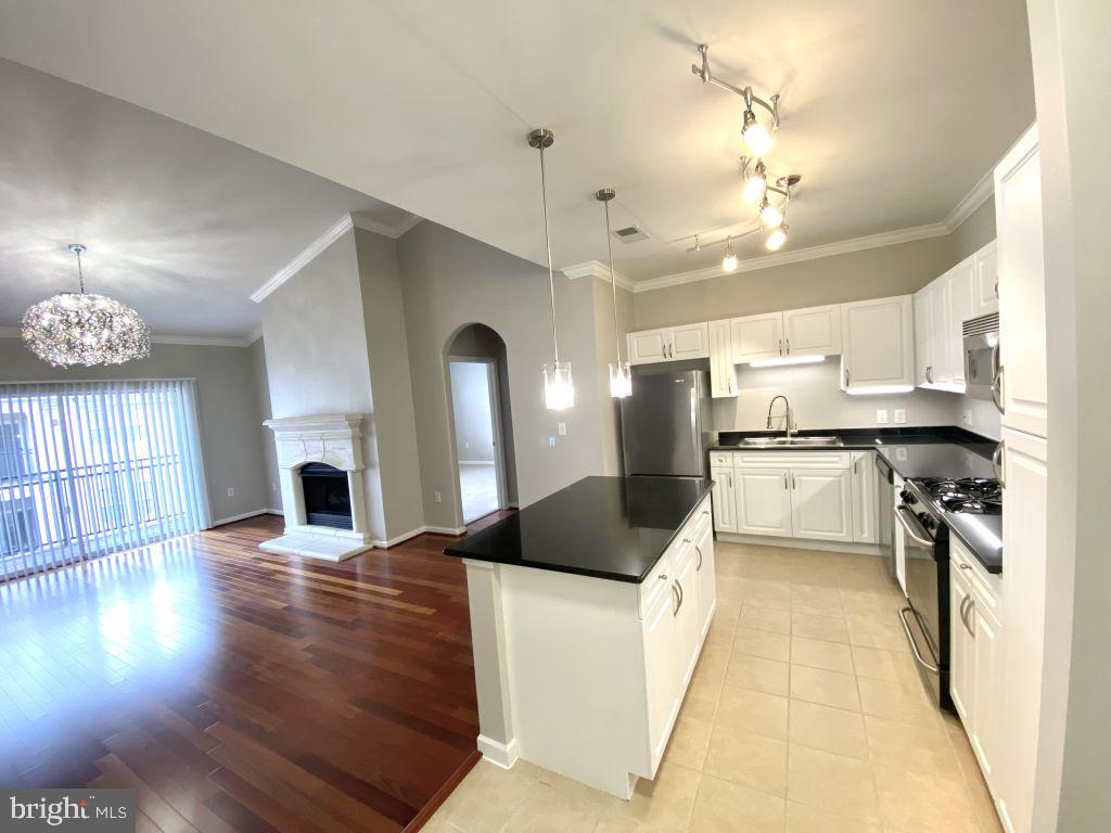 12909 Centre Park Circle, Unit 403 Herndon, VA 20171 - Photo 1 of 44