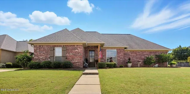 $347,000 | 107 Martinique Drive, Madison, MS 39110