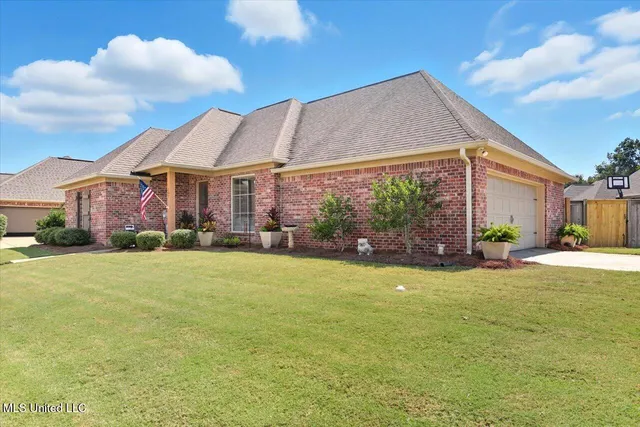 $347,000 | 107 Martinique Drive, Madison, MS 39110