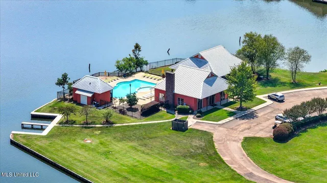$347,000 | 107 Martinique Drive, Madison, MS 39110