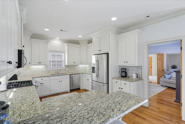 $347,000 | 107 Martinique Drive, Madison, MS 39110