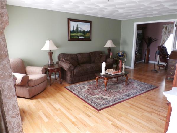 2 Navajo Road Worcester, MA 01606 - Photo 5 of 12 Gallery Image 5