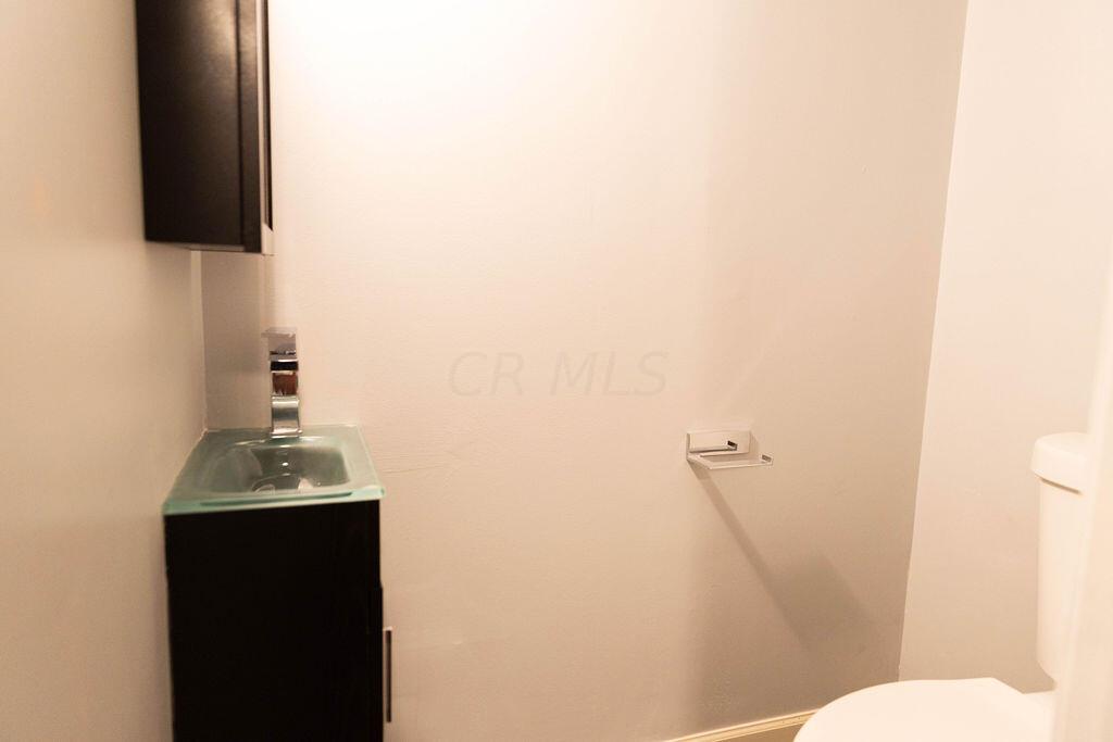 995 Annagladys Drive, Unit R2 Columbus, OH 43085 - Photo 18 of 21 1/2 bath in lower level