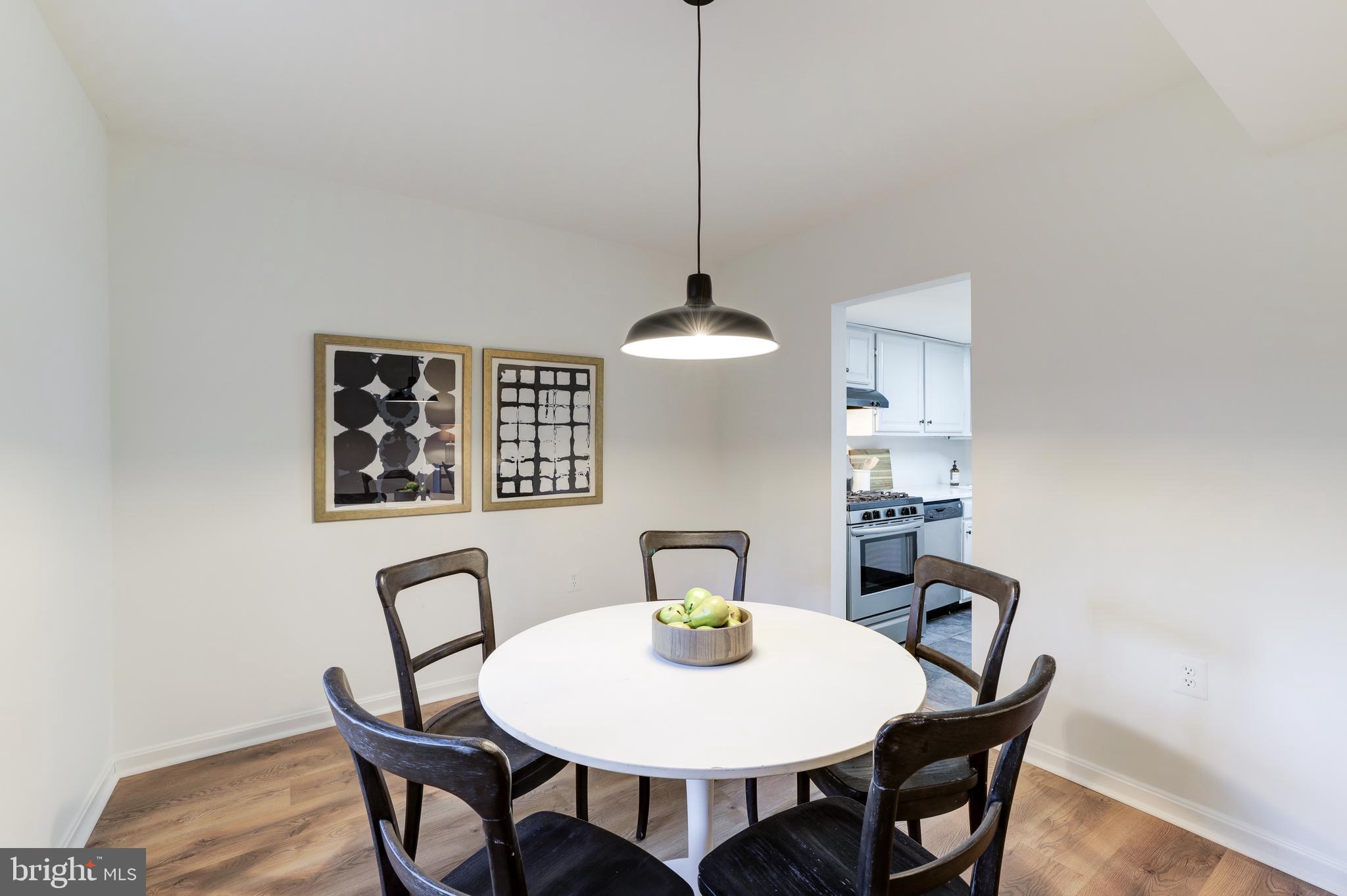 1520 Northgate Square, Unit 1A Reston, VA 20190 - Photo 12 of 31 Gallery Image 12