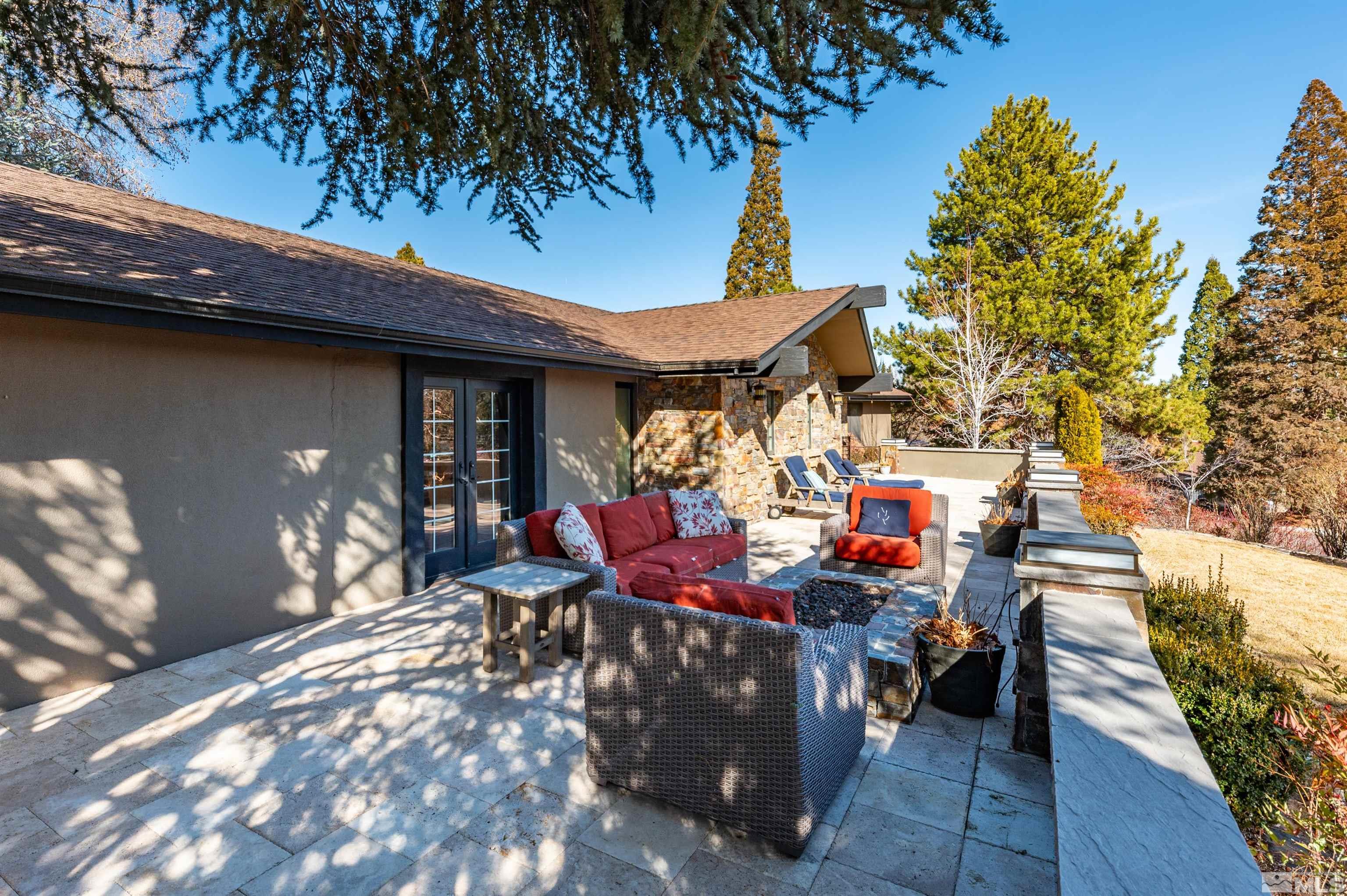 2950 Juliann Way Reno, NV 89509 - Photo 4 of 31 Photo 4
