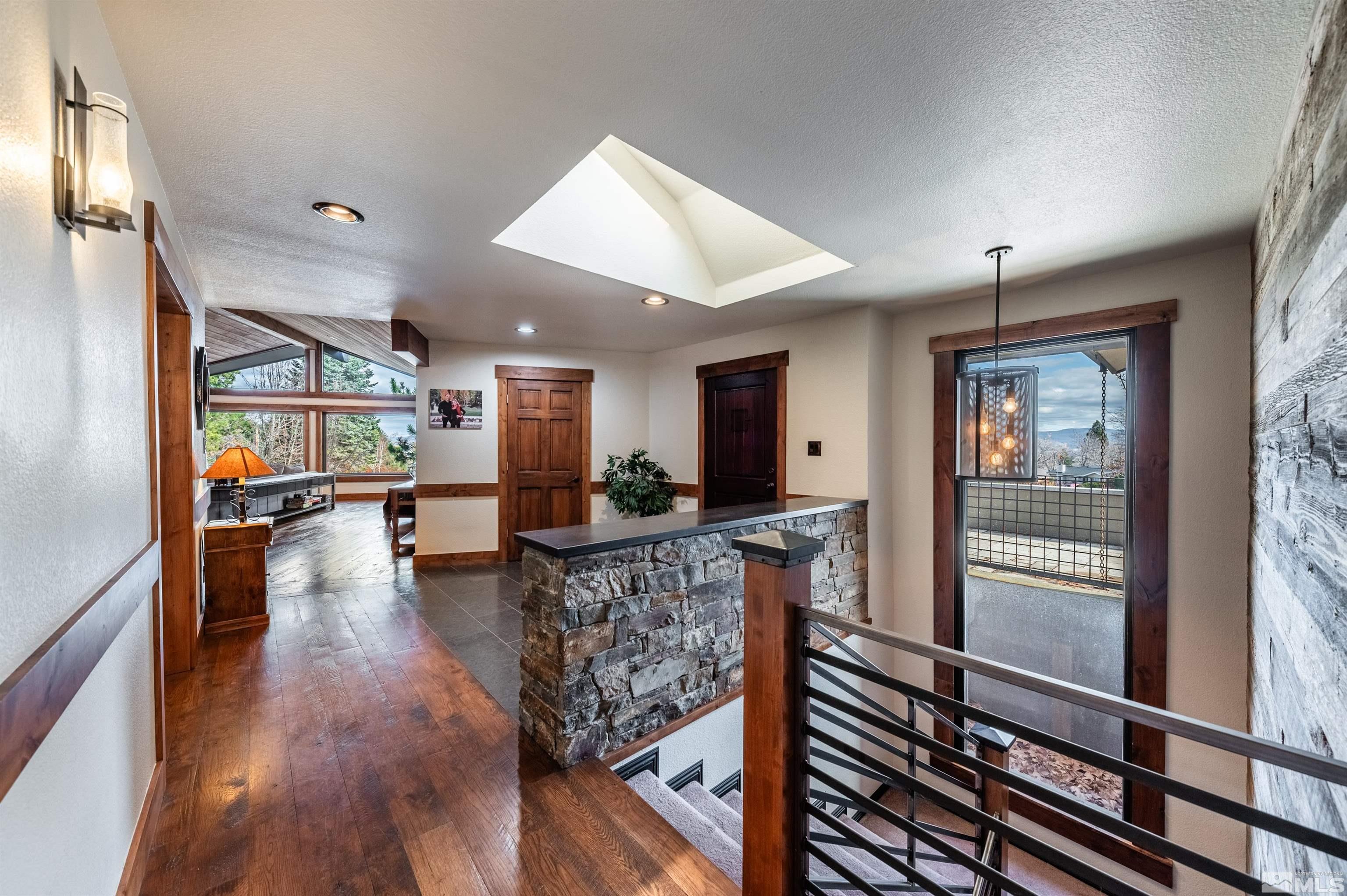 2950 Juliann Way Reno, NV 89509 - Photo 5 of 31 Photo 5
