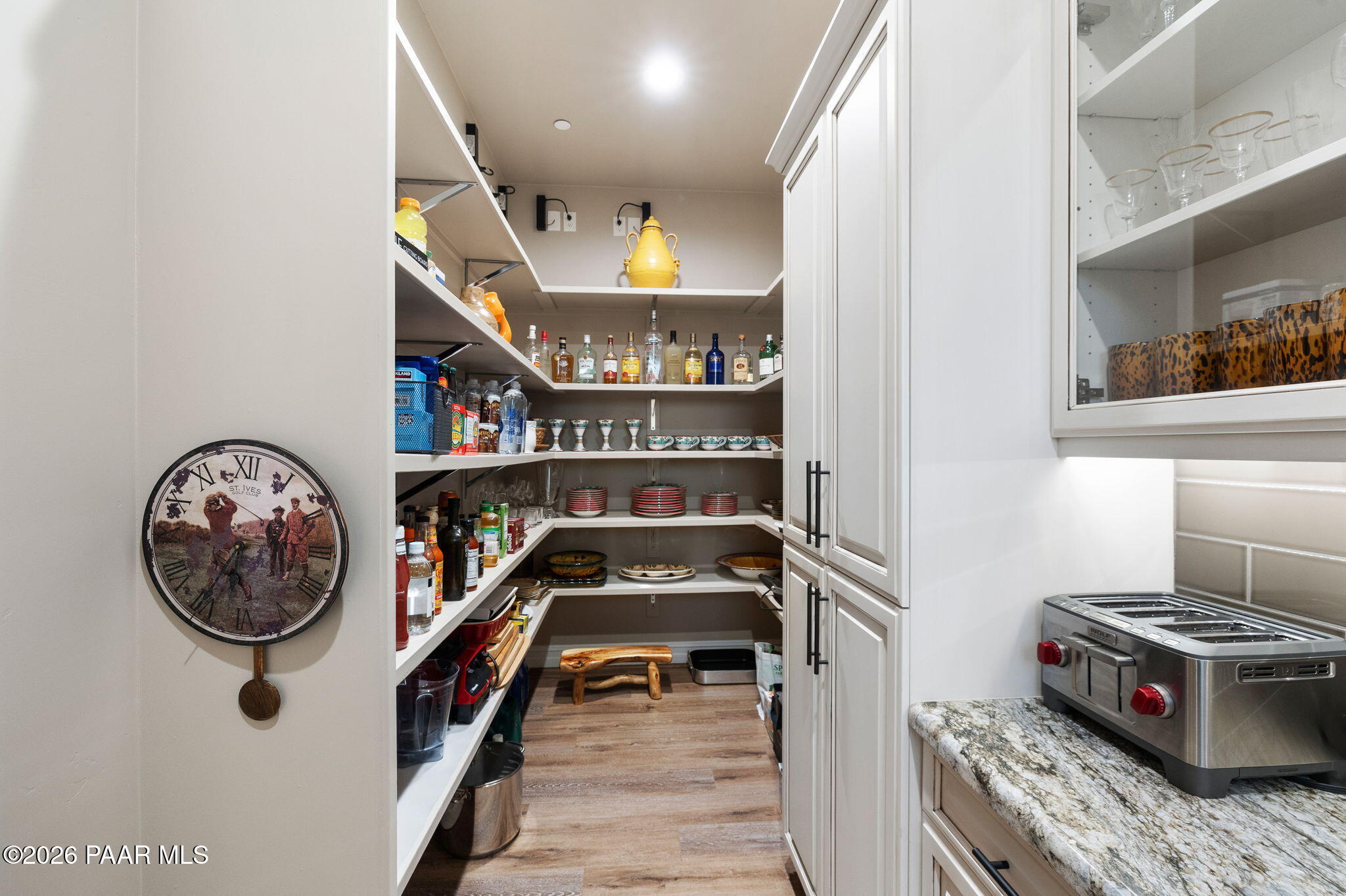 14935 North Kokopelli Road Prescott, AZ 86305 - Photo 35 of 111 44-Butler Pantry