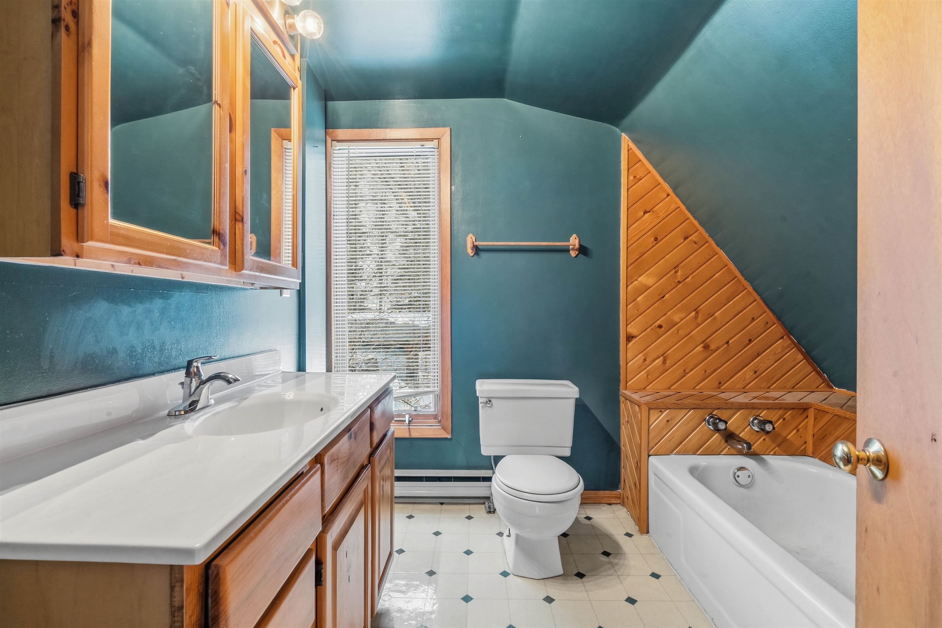 2445 Morris Thomas Road Duluth, MN 55811 - Photo 18 of 25