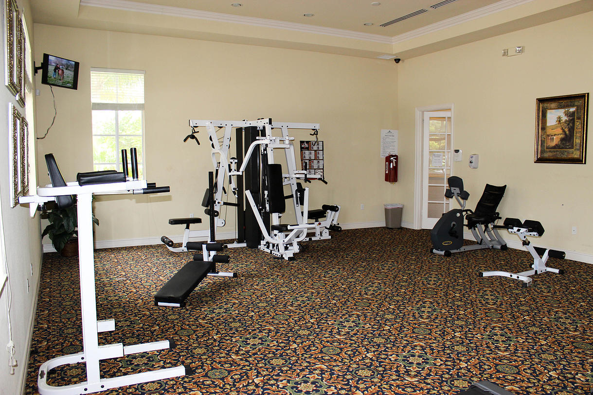 1943 Freeport Drive Riviera Beach, FL 33404 - Photo 9 of 10 Marsh Gym2
