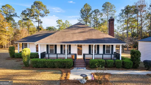 $319,900 | 264 Ridley Road, Eastman, GA 31023