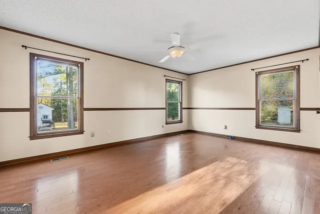 $319,900 | 264 Ridley Road, Eastman, GA 31023