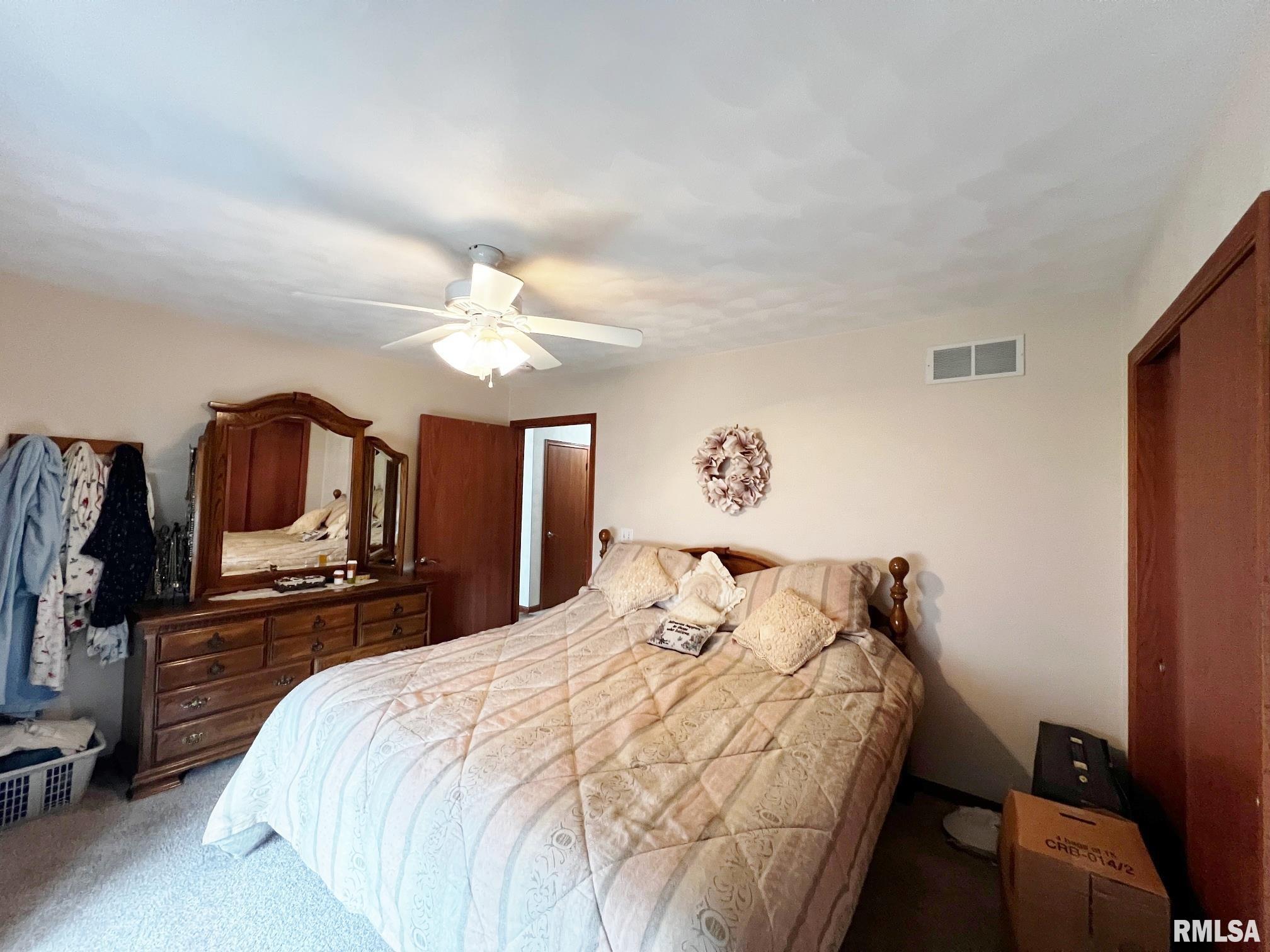 130 West Cruger Road Washington, IL 61571 - Photo 12 of 17