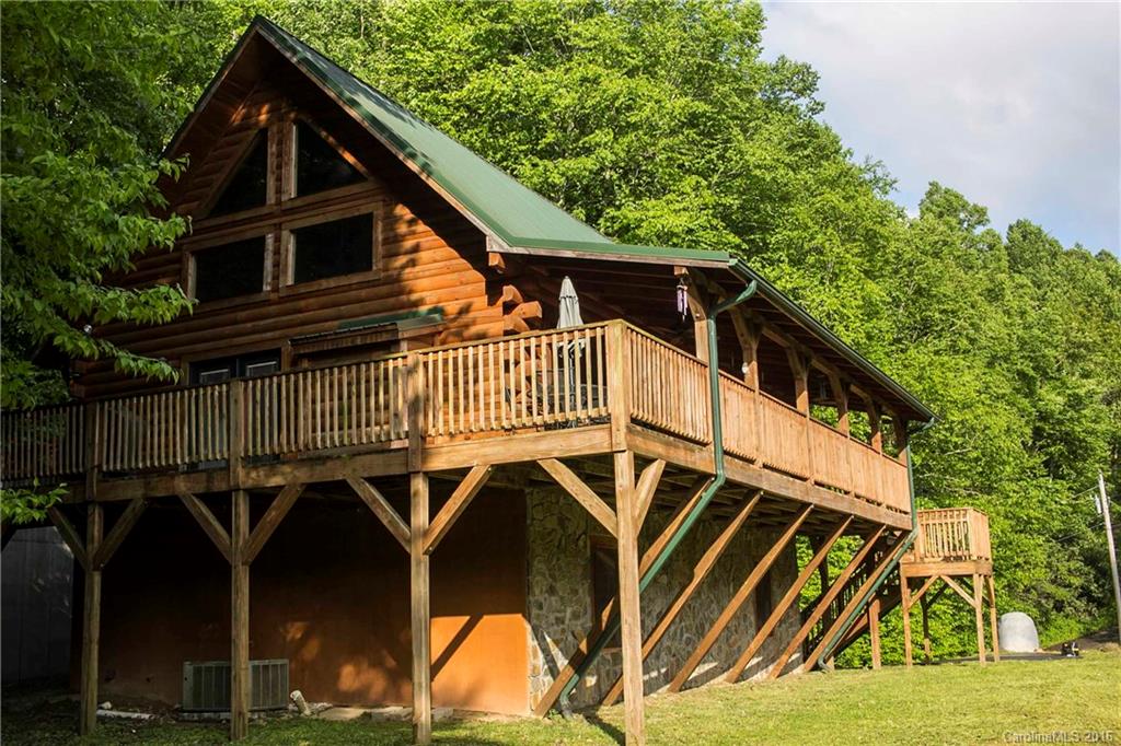 207 Mash Stomp Road Maggie Valley, NC 28751 - Photo 1 of 24 Gallery Image 1