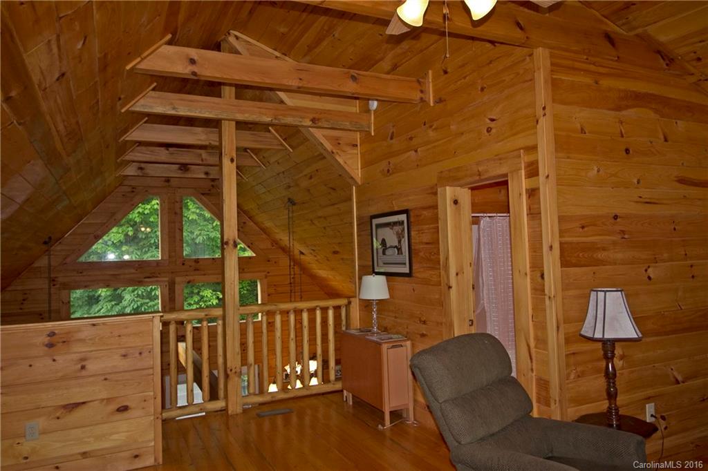 207 Mash Stomp Road Maggie Valley, NC 28751 - Photo 8 of 24 Gallery Image 8