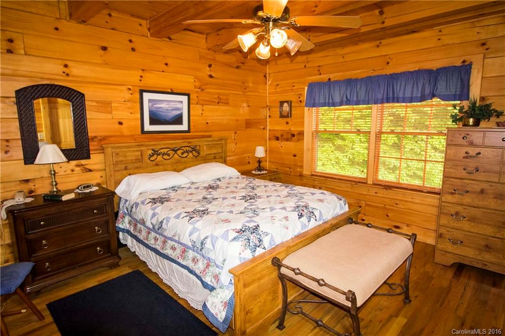 207 Mash Stomp Road Maggie Valley, NC 28751 - Photo 10 of 24 Gallery Image 10