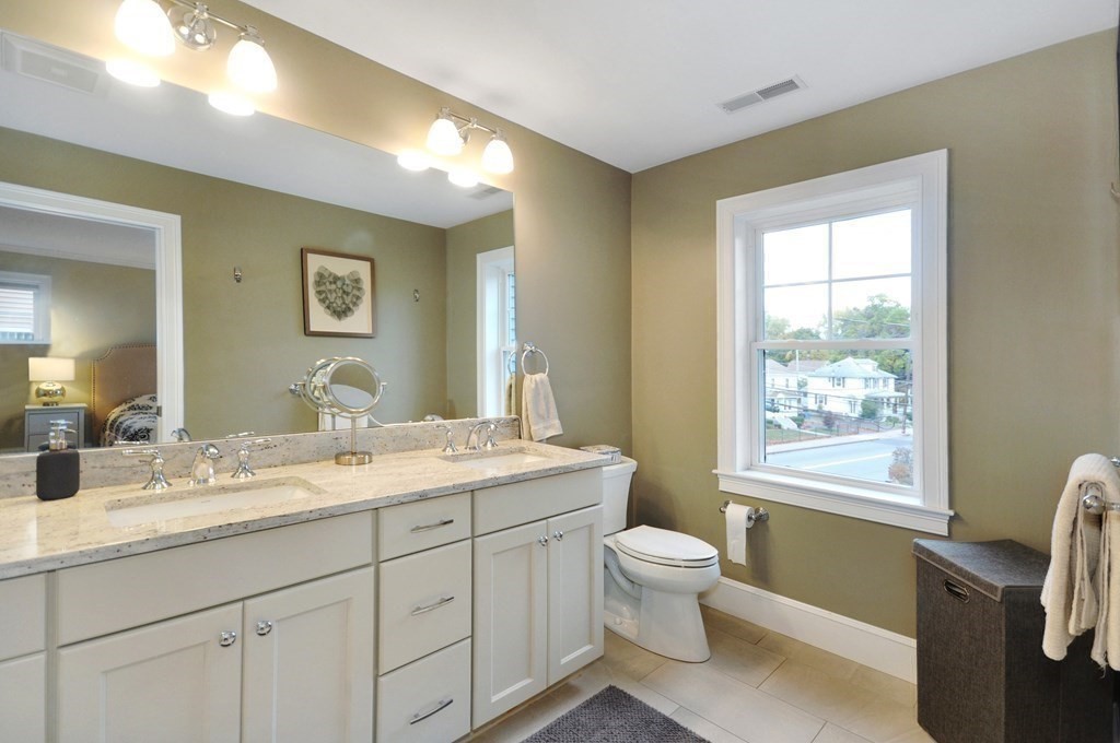 40 Grove Street, Unit 1 Waltham, MA 02453 - Photo 21 of 38